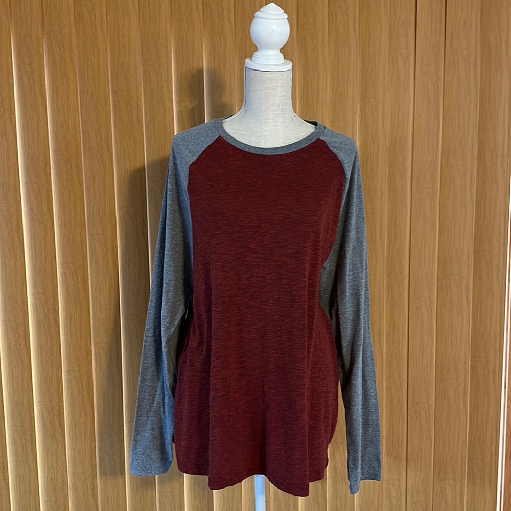 Men’s Urban Pipeline long sleeve T, size XXL